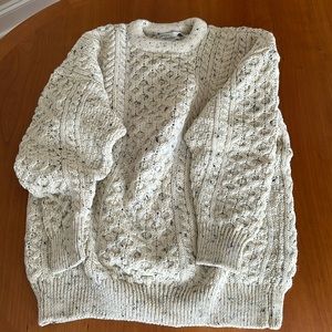 New without  Tags Irish knit sweater
